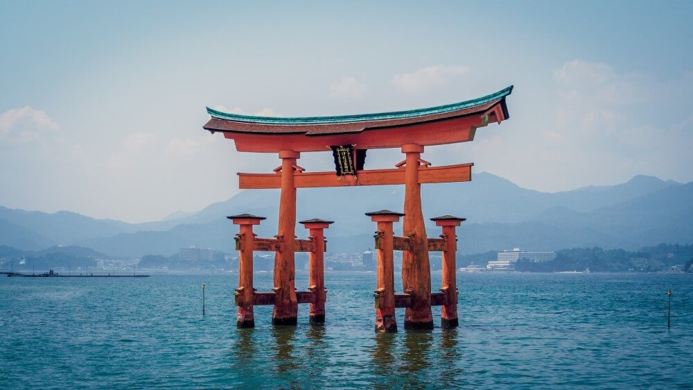beautiful historical spots in japan