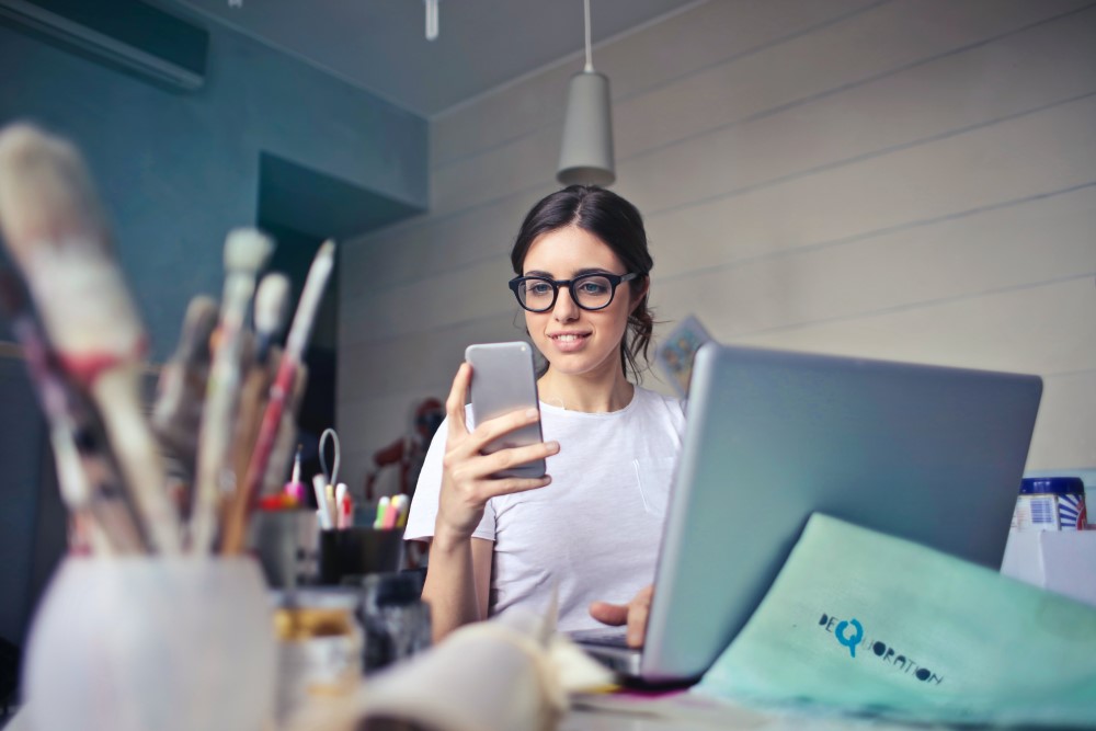 woman-on-phone-while-working